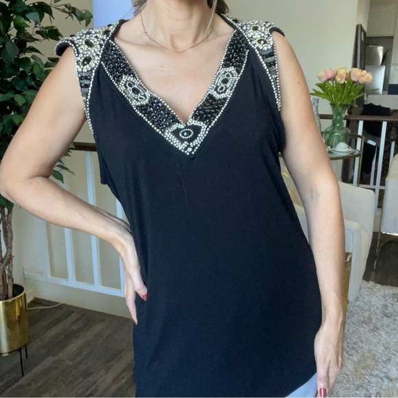 Unearth & Strano Sleeveless Beaded Embellish V Neckline Black Top Tank Shirt XXL - Picture 1 of 14